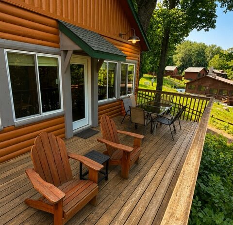 Cabin 15 Deck