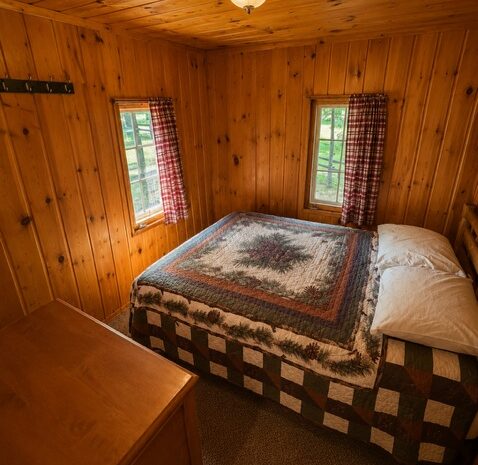 Cabin 15 Full Down